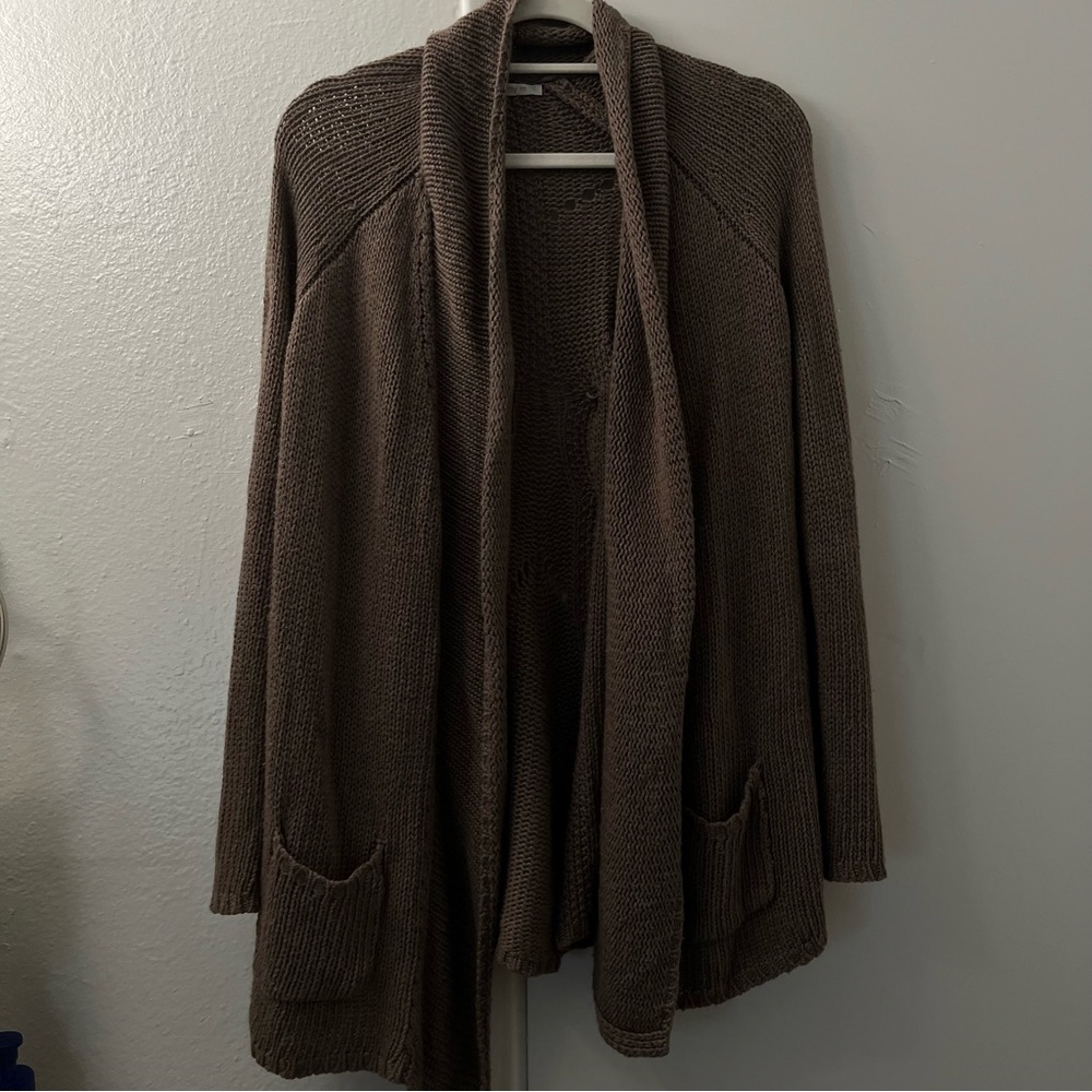 Grey cardigan